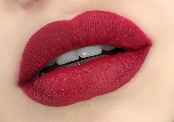 Matte lipstick in tube MatteMe #5 makeupMe LS-M05