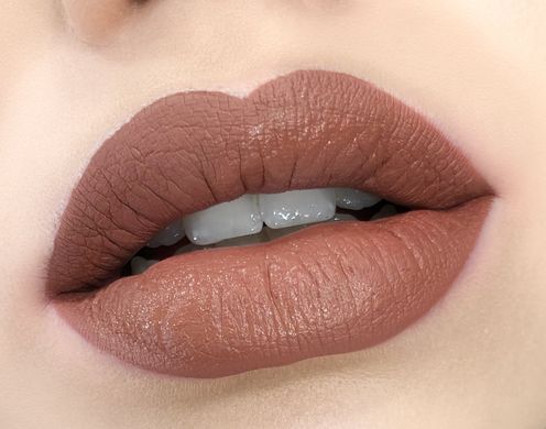 Matte lipstick in tube MatteMe #9 makeupMe LS-M09